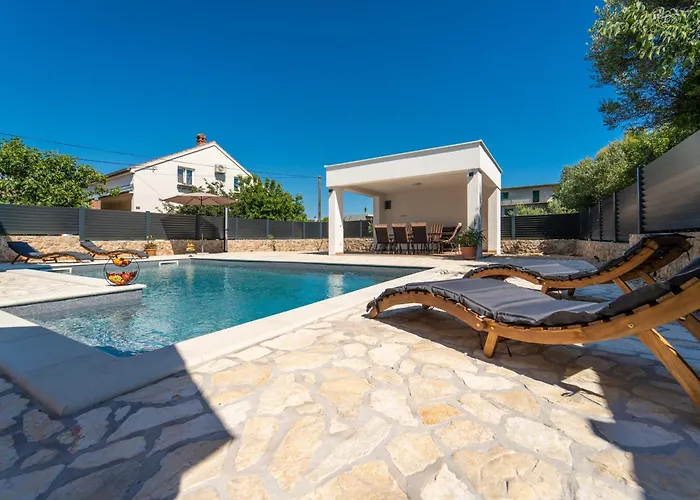 Sansavino Villa