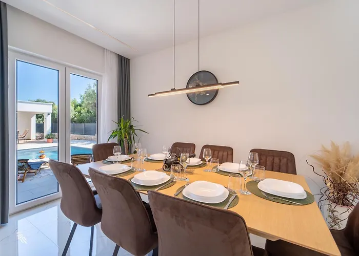 Sansavino Villa Sukošan